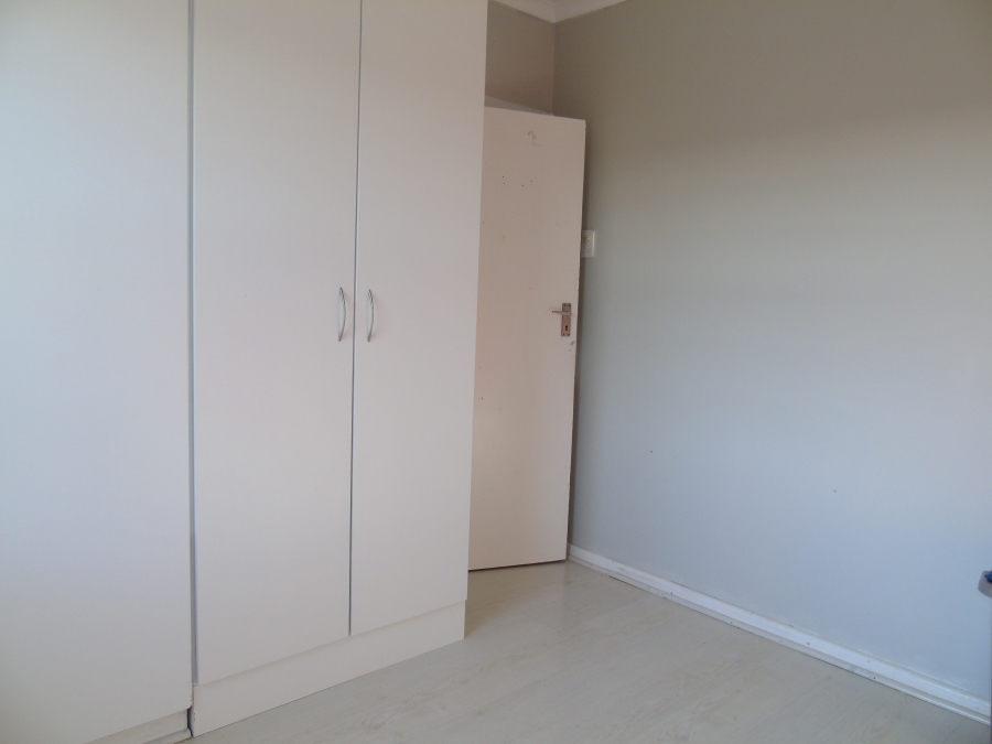 To Let 3 Bedroom Property for Rent in Beacon Bay Eastern Cape